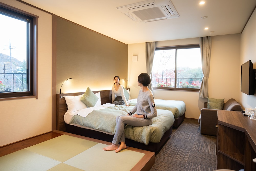 ファミリータイプルーム 客室7 | ほとりのホテル Ban