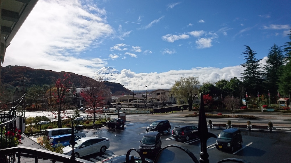 デラックス ツインルーム ストリート ビュー0 | ほとりのホテル Ban