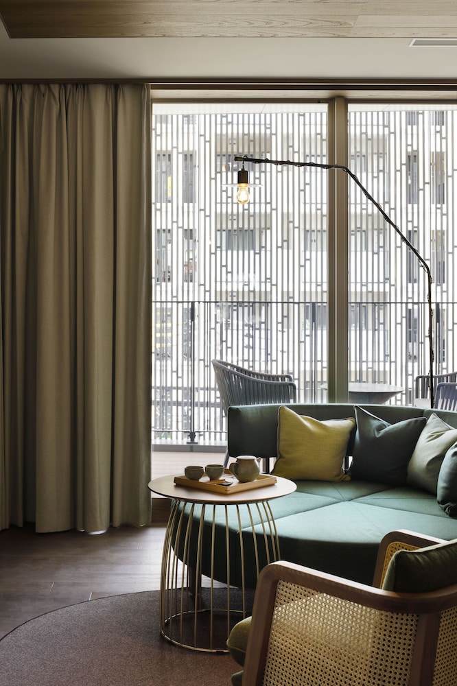 デラックステラスツイン 禁煙(ラウンジ利用対象) 客室2 | GOOD NATURE HOTEL KYOTO