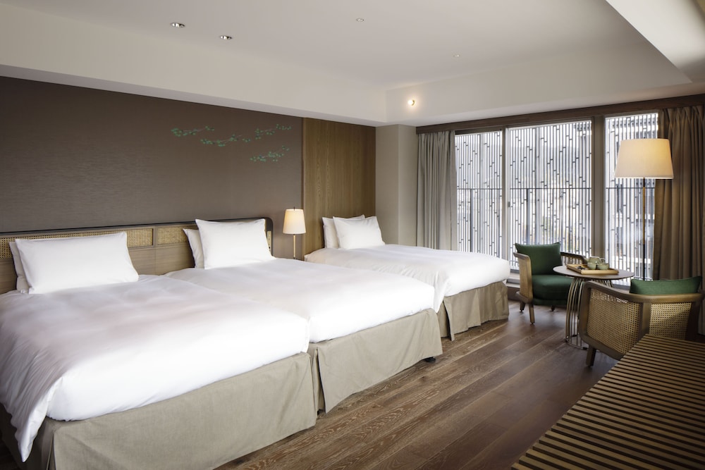 デラックスコーナーツイン 3人部屋 禁煙(ラウンジ利用対象) 客室1 | GOOD NATURE HOTEL KYOTO