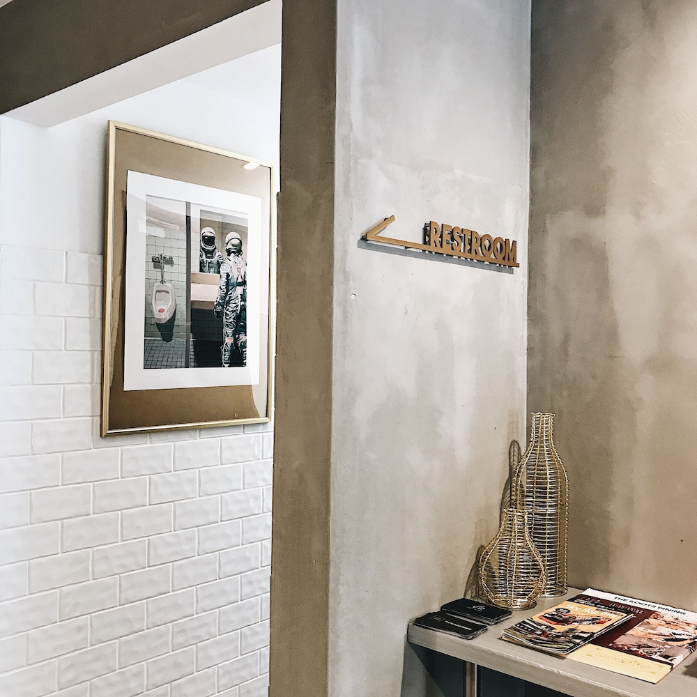 ロビー1 | The Root2 Hotel