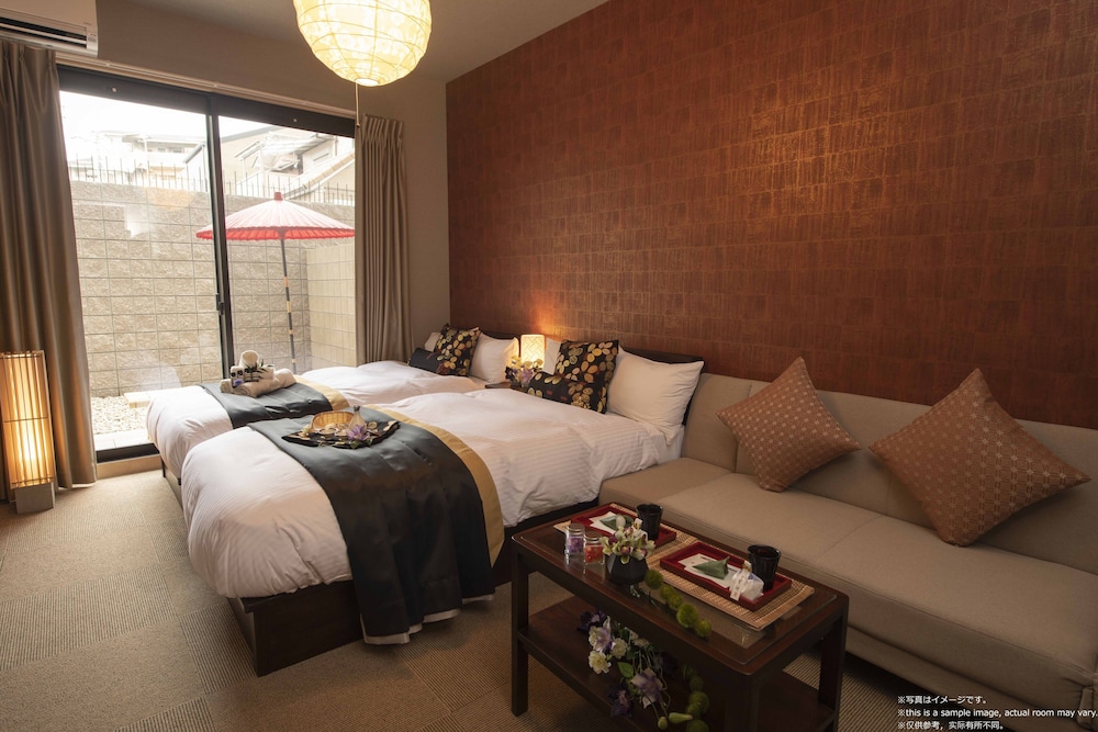 ツインルーム テラス 客室4 | Stay SAKURA Kyoto 風雅