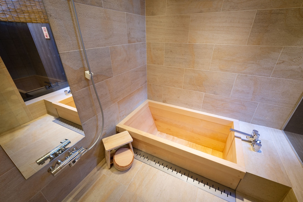 和室 1F 『鴨』 『忠司』 『観柳斎』 バスルーム0 | 壬生宿 MIBU-JUKU 七条梅小路