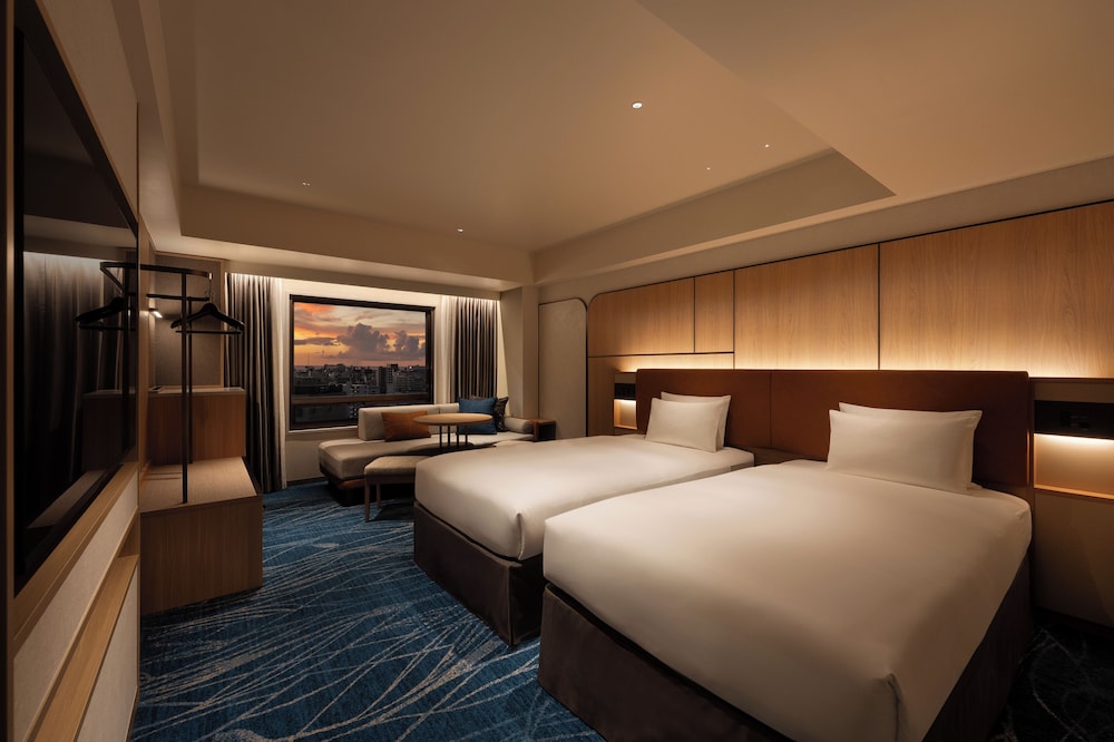 [2025リニューアル]クラブスーペリアツインルーム（1～4名） 部屋からの景観0 | 沖縄ハーバービューホテル