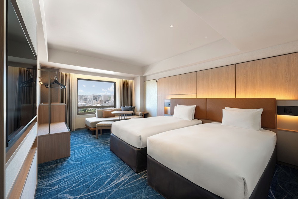 [2025リニューアル]クラブスーペリアツインルーム（1～4名） | 沖縄ハーバービューホテル