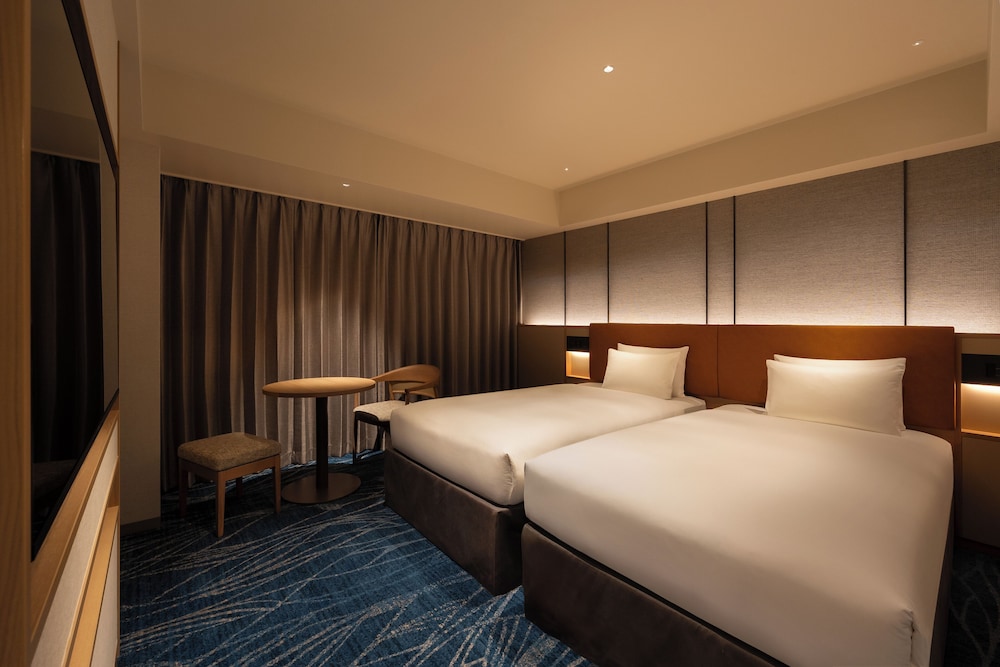 [2025リニューアル]スタンダードツインルーム（1～3名） 客室2 | 沖縄ハーバービューホテル