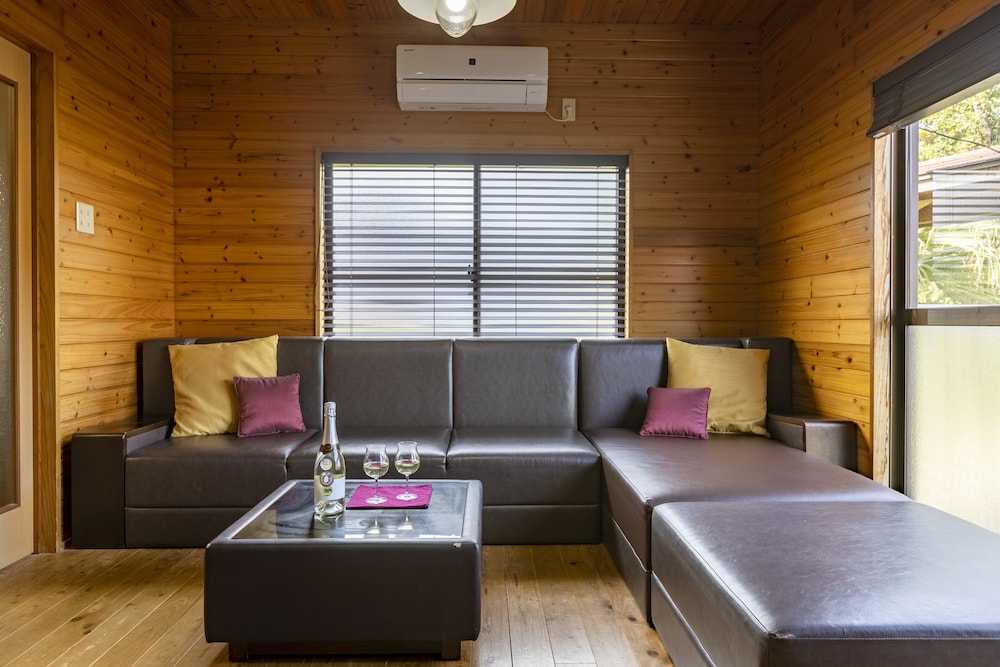 洋風コテージ禁煙 | 五島コンカナ王国ワイナリー & リゾート