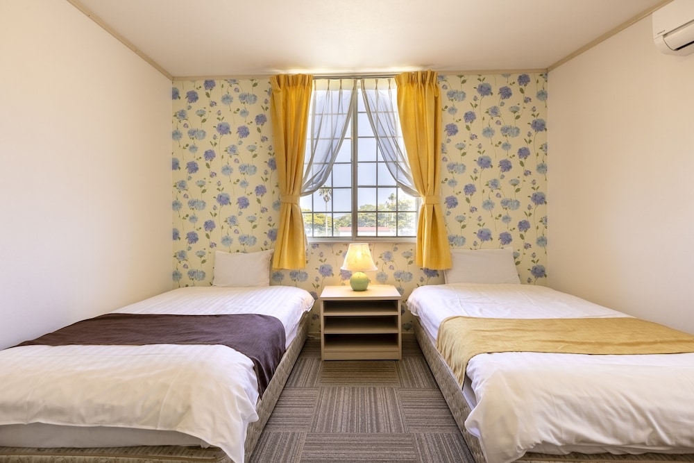 ビジネス ツインルーム 禁煙 専用バスルーム 客室1 | 五島コンカナ王国ワイナリー & リゾート