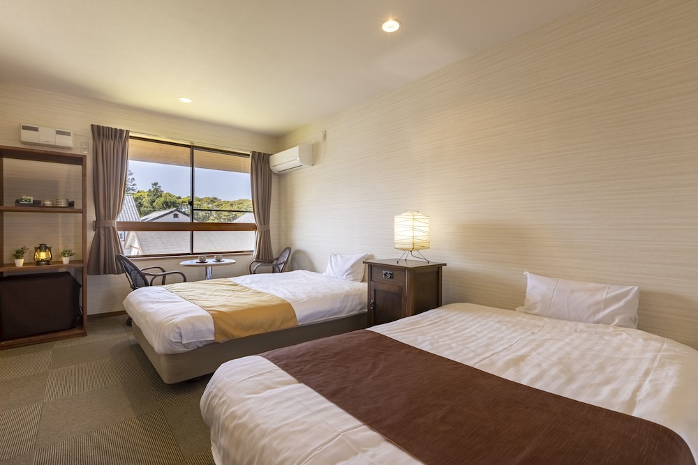 ビジネス ツインルーム 禁煙 共用バスルーム | 五島コンカナ王国ワイナリー & リゾート