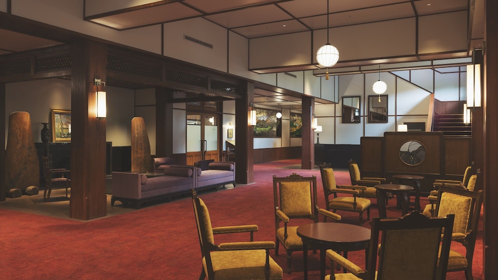 フロント1 | 万平ホテル フロント1 | 万平ホテル