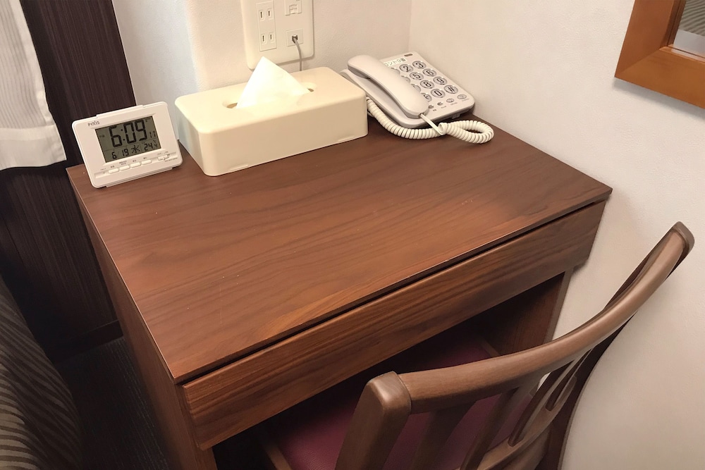 ダブルルーム 喫煙可 客室の設備とサービス3 | ARIGATO STAY KANAZAWA KATAMACHI