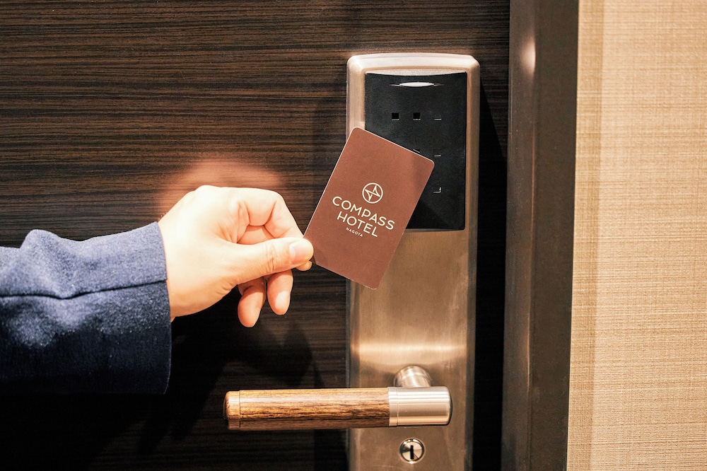 セミダブルルーム 禁煙 客室1 | コンパスホテル名古屋