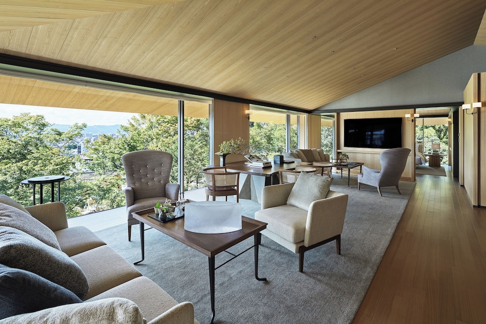 ハウス キングベッド 1 台 (Pagoda) 客室2 | パーク ハイアット 京都