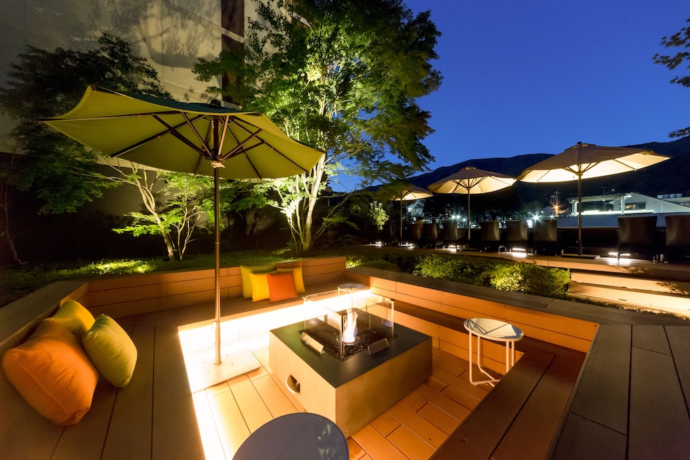 中庭1 | ホテルインディゴ箱根強羅 by IHG | ホテルインディゴ箱根強羅 by IHG