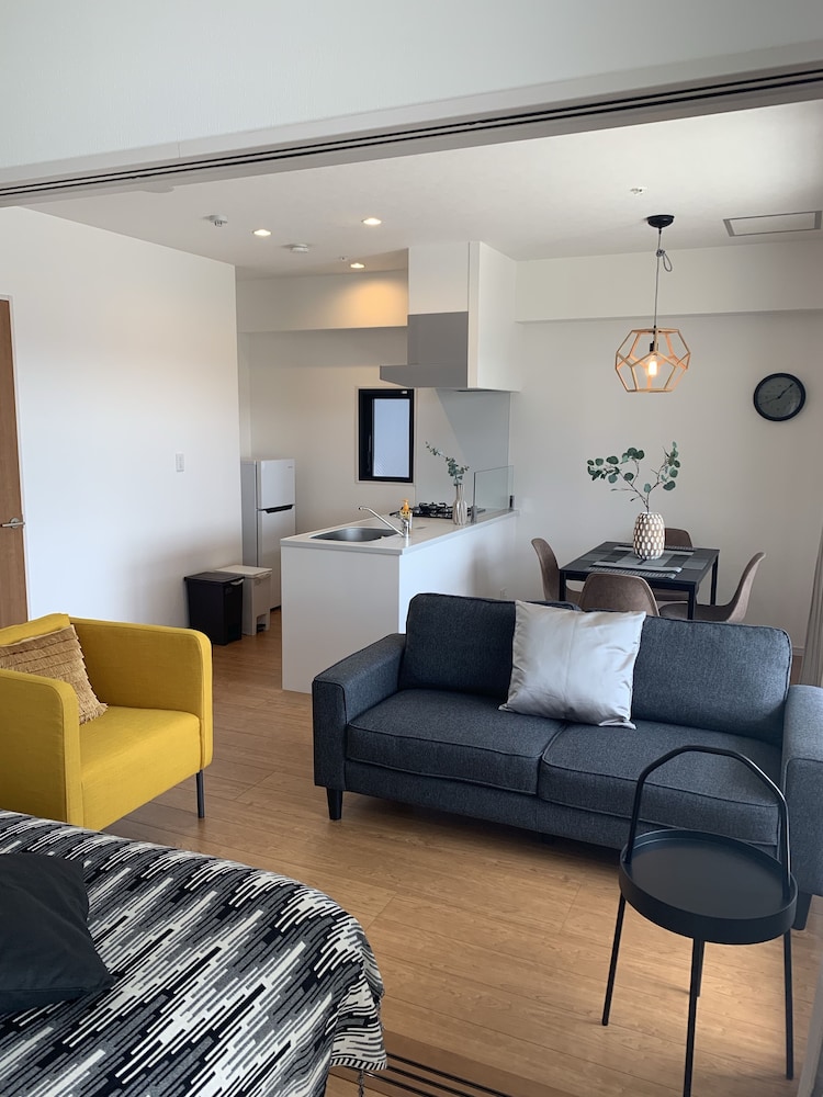 デラックス アパートメント リビング エリア0 | ヨーロピアンハウス冷泉