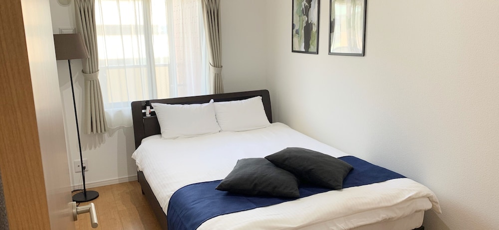 デラックス アパートメント 客室2 | ヨーロピアンハウス冷泉