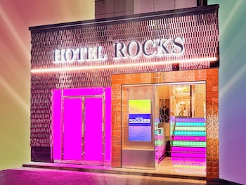 ホテルロックス