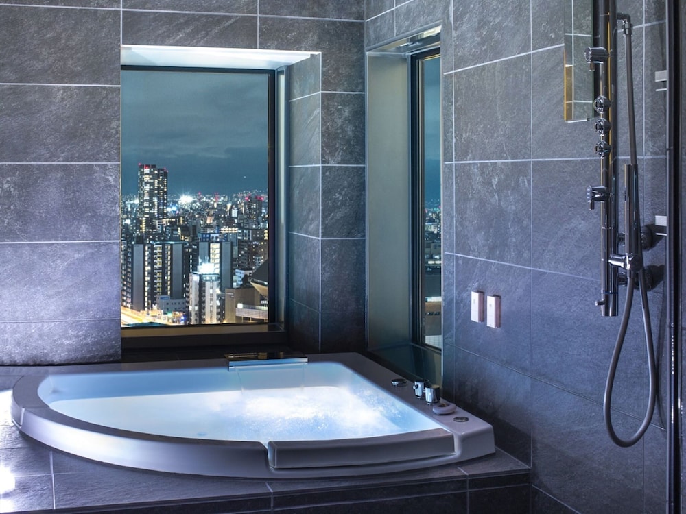 ロイヤルスイート ハリウッドスタイルベッド 禁煙 バスルーム0 | ホテルロイヤルクラシック大阪