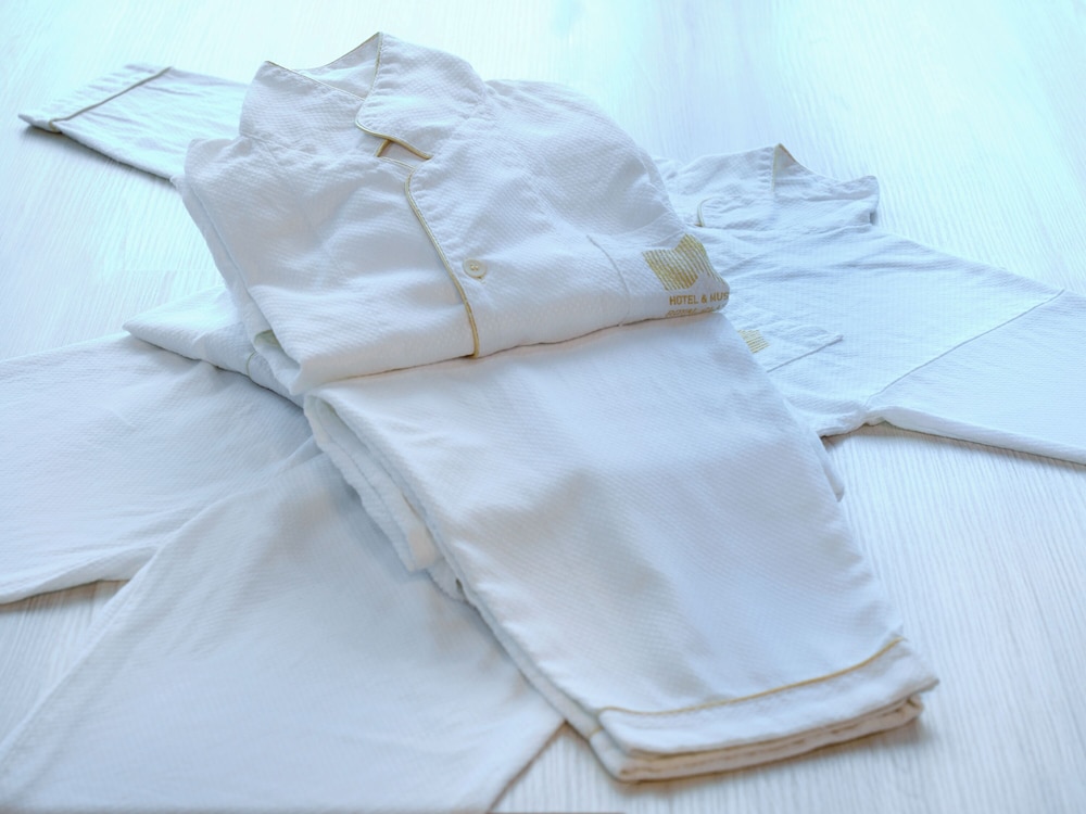 スタンダード クイーンルーム 禁煙 客室1 | ホテルロイヤルクラシック大阪