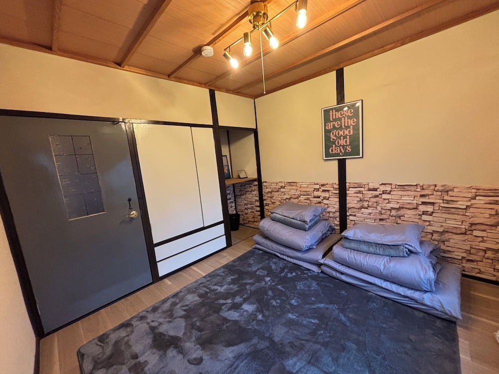 ファミリー ハウス 客室1 | セブンスリー高松ゲストハウス