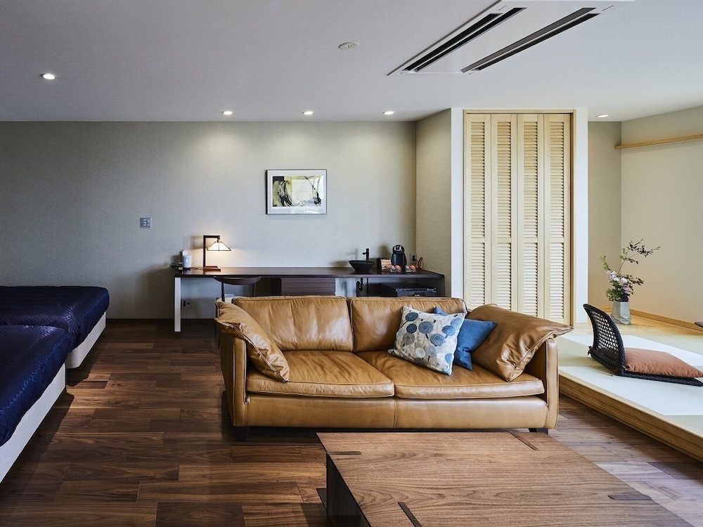 プレミアム ルーム 禁煙 客室2 | 宮島 離れの宿 IBUKU