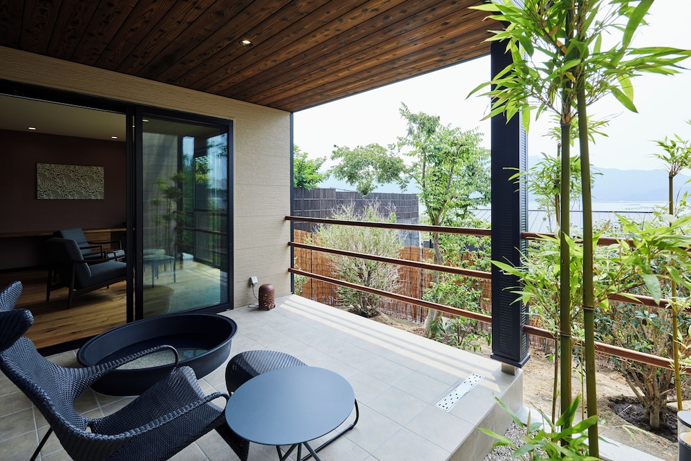 プレミアム ツインルーム 禁煙 客室10 | 宮島 離れの宿 IBUKU