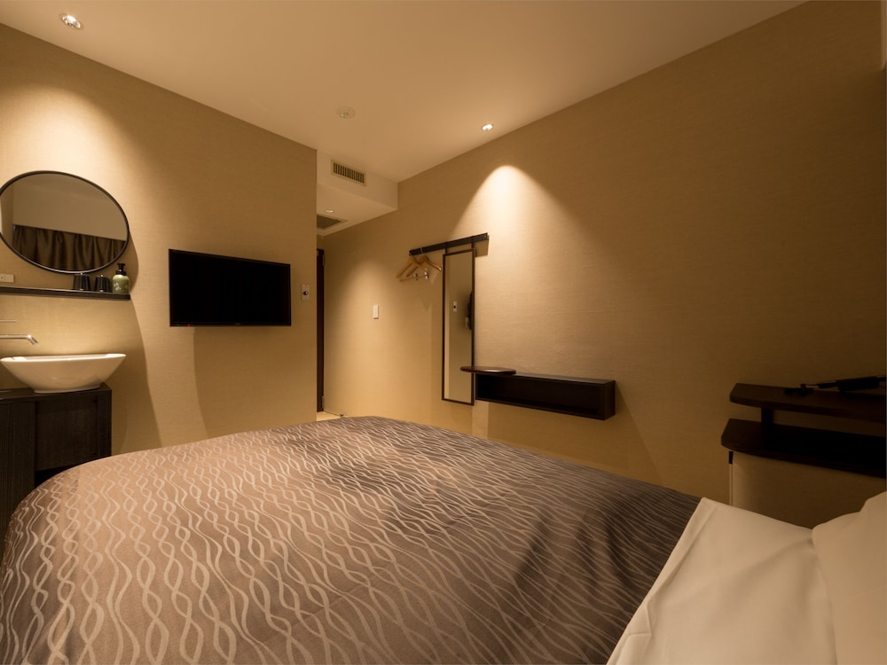 スーペリア ダブルルーム 客室1 | THE HOTELS HAKATA KASANE Bayside