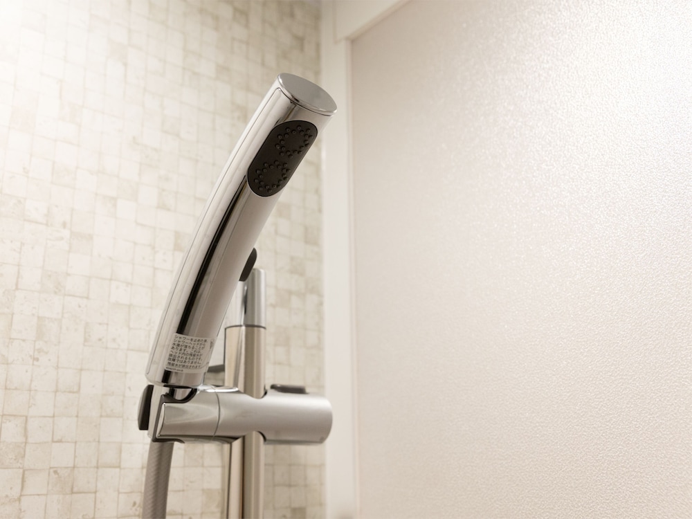 スーペリア ツインルーム バスルームのシャワー0 | THE HOTELS HAKATA KASANE Bayside