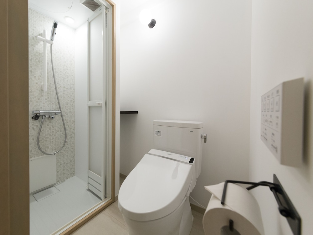 スーペリア ツインルーム バスルーム1 | THE HOTELS HAKATA KASANE Bayside