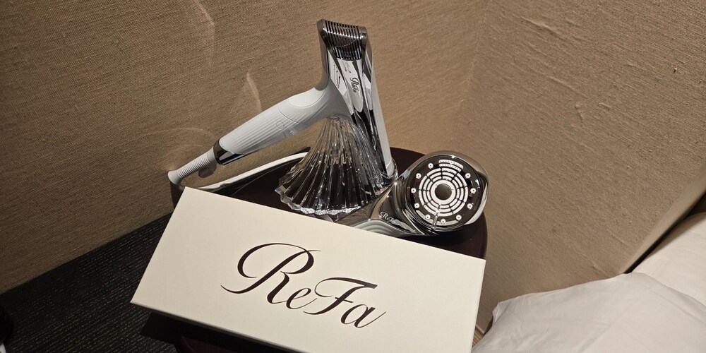 スーペリア ツインルーム 客室4 | THE HOTELS HAKATA KASANE Bayside