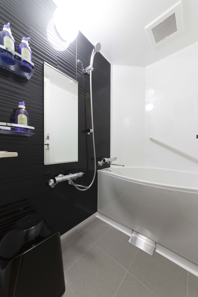 デラックス ツインルーム バスルーム0 | 三交イン京都八条口