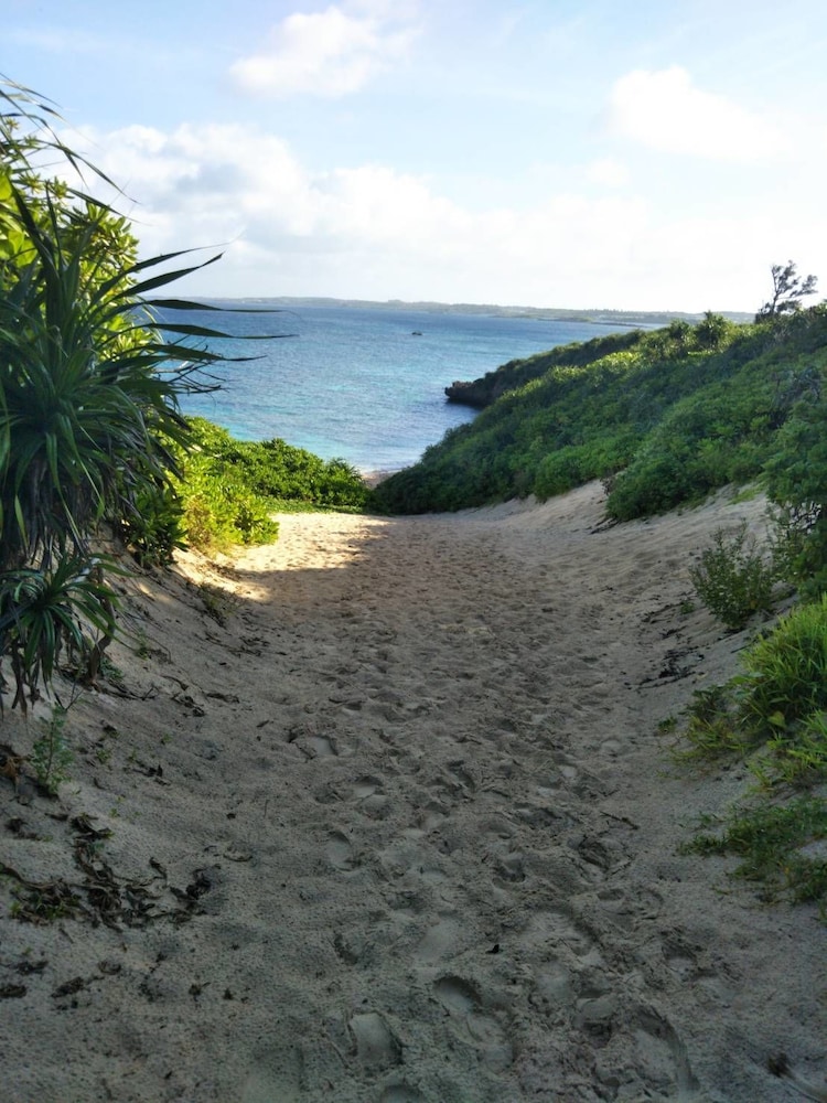 観光スポット1 | ゲストハウス黄色い家 - 女性専用