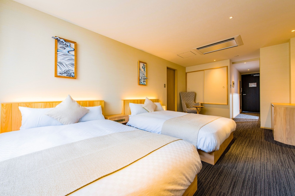 ダブルルーム (波) | Hotel ZIZI Kyoto Gion
