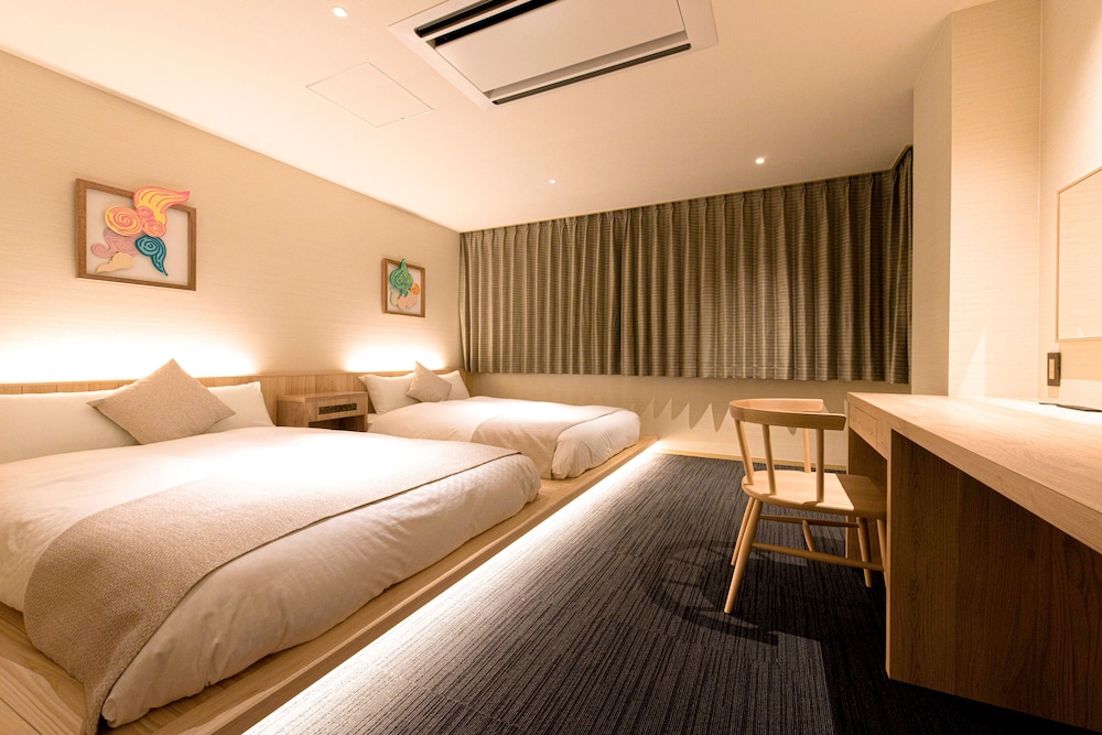 デラックス ファミリールーム (獅子) 客室2 | Hotel ZIZI Kyoto Gion