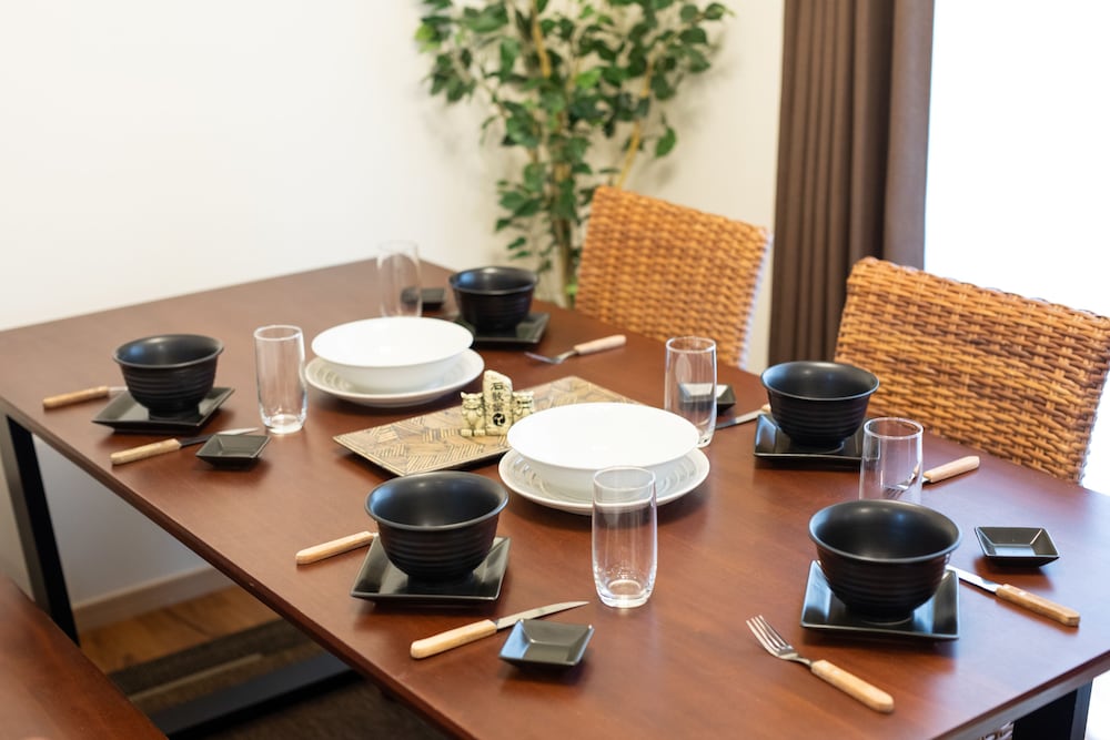 Pine House in ISHIGAKI 客室内のダイニングエリア0 | Pine House in ISHIGAKI