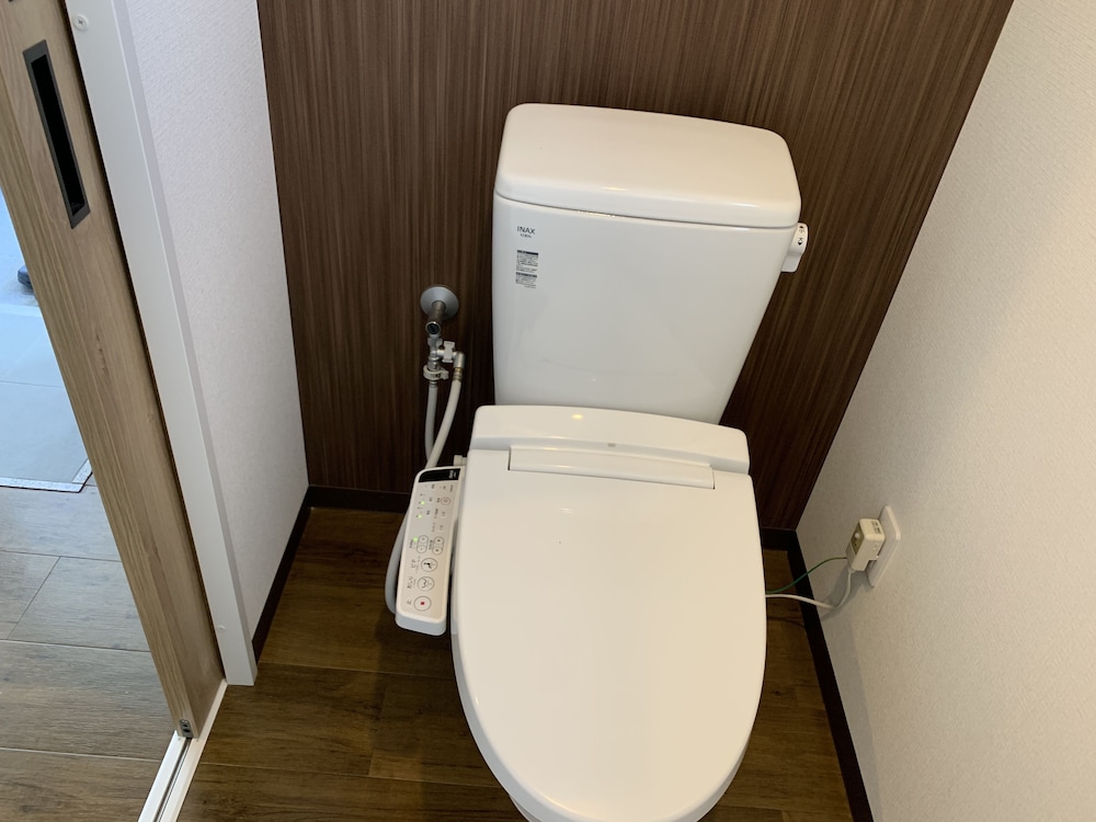 スタンダード ツインルーム 客室の設備とサービス2 | Mr.KINJO in TOMIGUSUKU