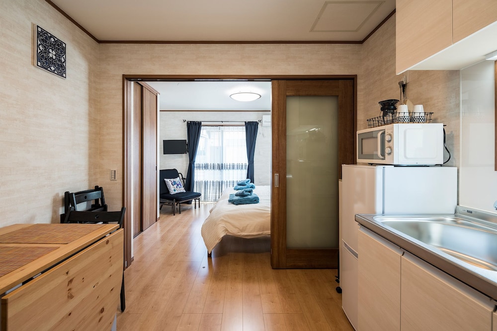 4人部屋 専用バスルーム付 客室6 | Kamakura Del Costa