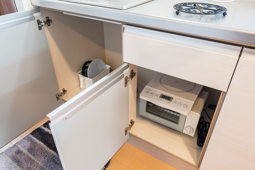 4人部屋 専用バスルーム付 専用簡易キッチン1 | Kamakura Del Costa