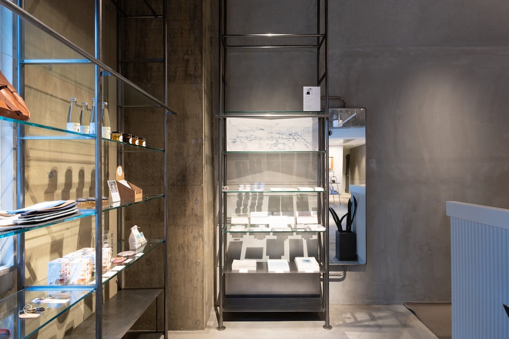 ギフト ショップ1 | KIRO 広島 by THE SHARE HOTELS ギフト ショップ1 | KIRO 広島 by THE SHARE HOTELS