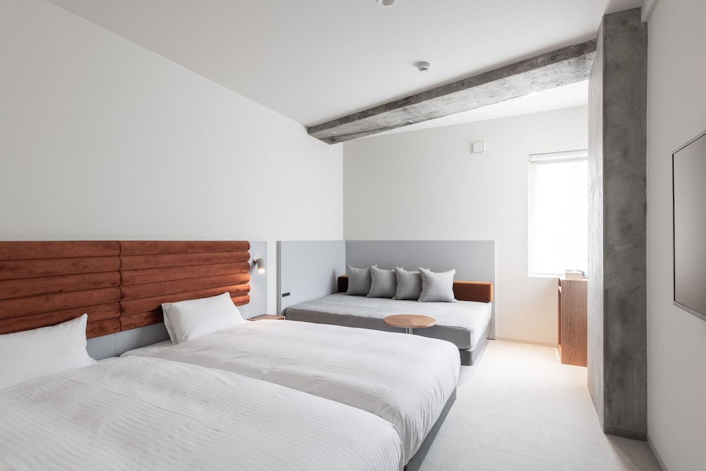 Moderate | KIRO 広島 by THE SHARE HOTELS