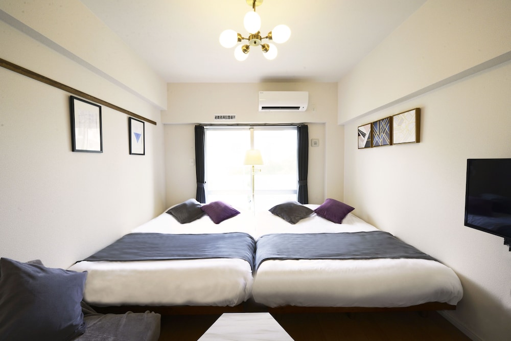 4名部屋 ビビッド / VI 客室3 | オールステイ胡屋