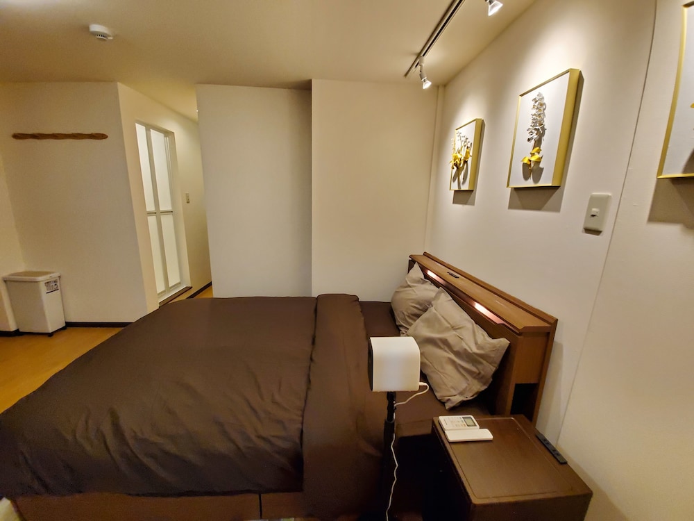 コンフォート ダブルルーム 客室4 | Sakuranomiya Hotel-Self Service