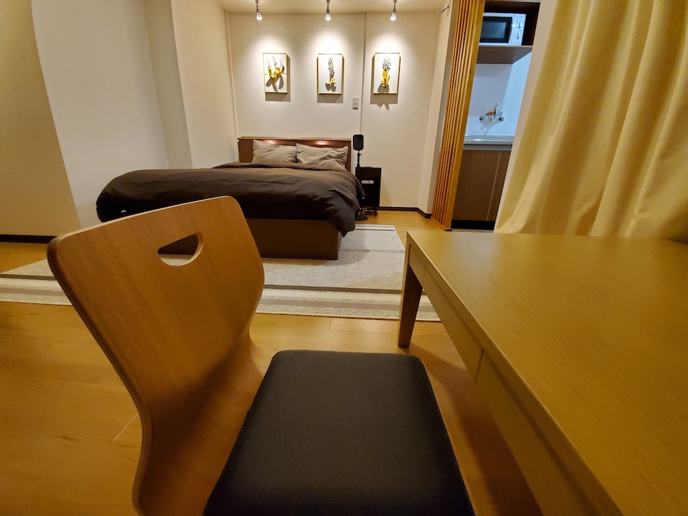 コンフォート ダブルルーム | Sakuranomiya Hotel-Self Service