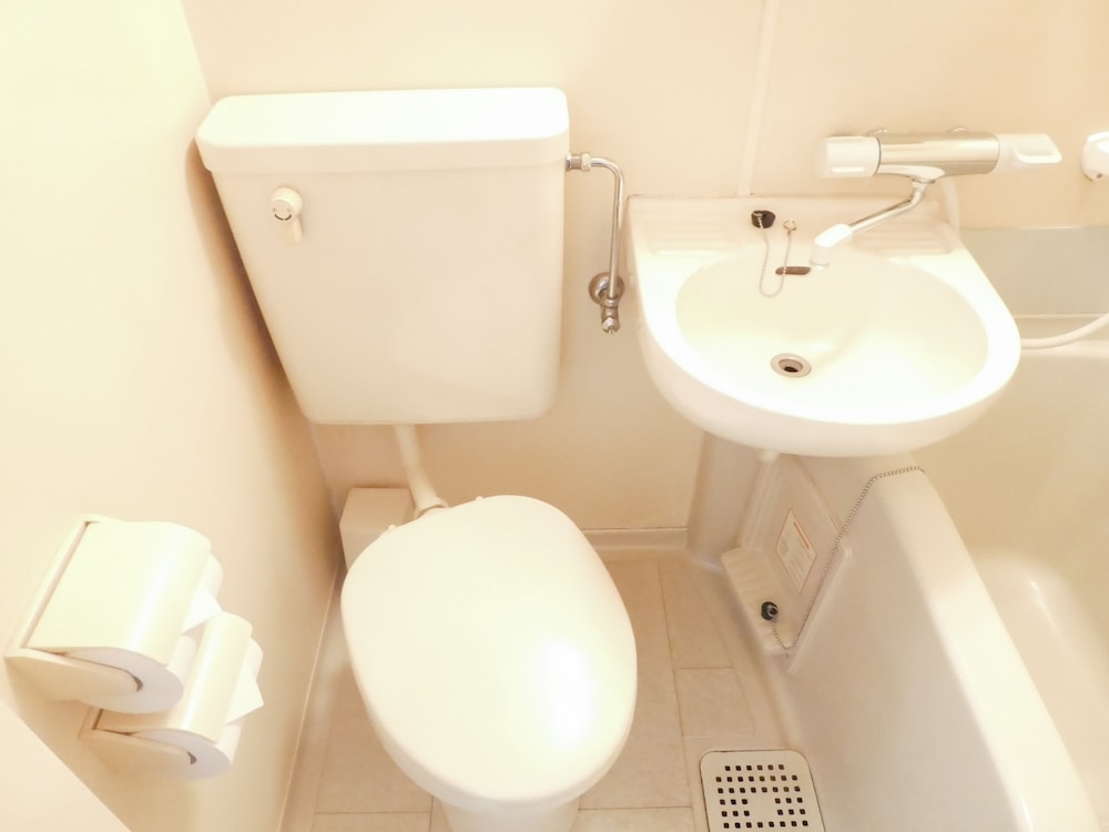 ダブルルーム 喫煙可 バスルーム0 | Tabist IWATAステーションホテル