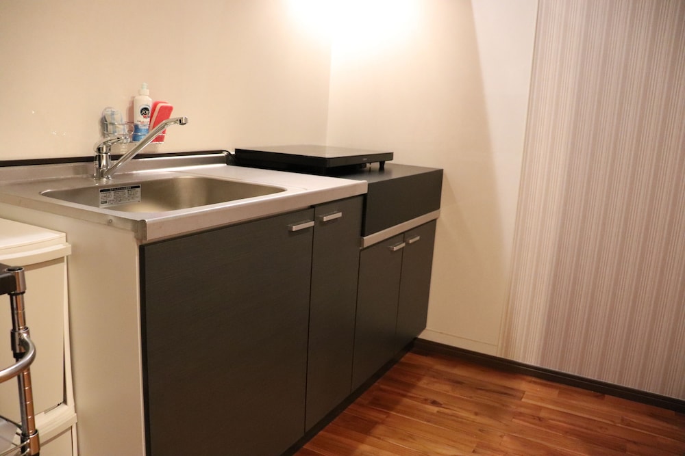 スタジオ アパートメント (B) 専用簡易キッチン1 | Hotel Upi – コンドミニアムホテル美浜ウーピー