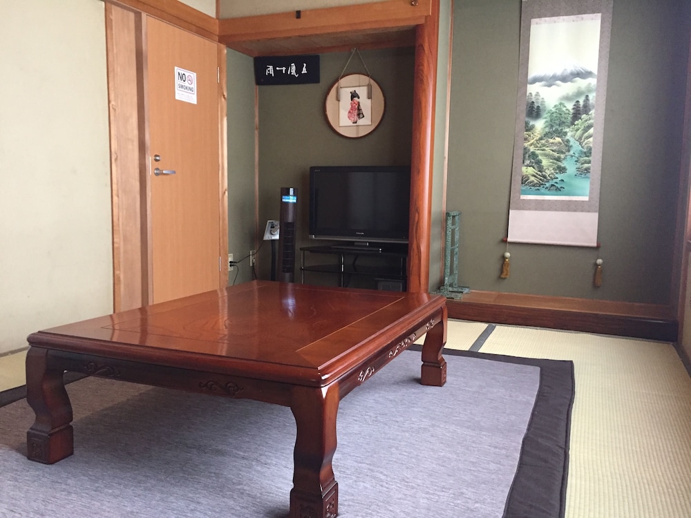 和室4人部屋 | ゲストハウスダイショーオシロアソビ