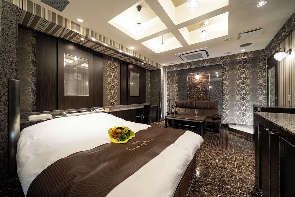 デラックス ダブルルーム 客室3 | ラッキー サン