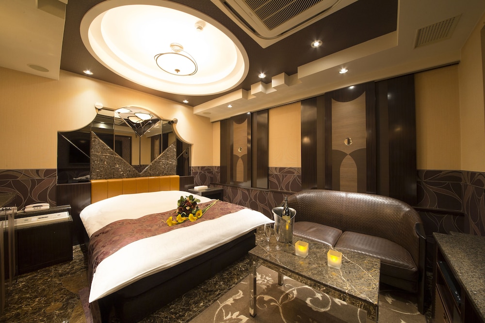 エコノミー ダブルルーム 客室3 | ラッキー サン