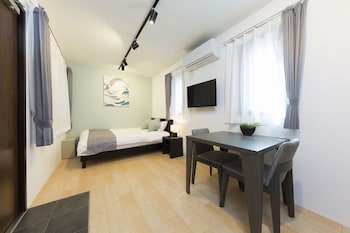 B4 Maison Philippe Shitaya 402