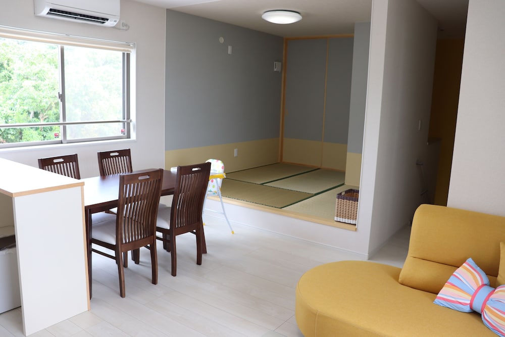 ヴィラ・シャルム リビング エリア1 | ヴィラ シャルム